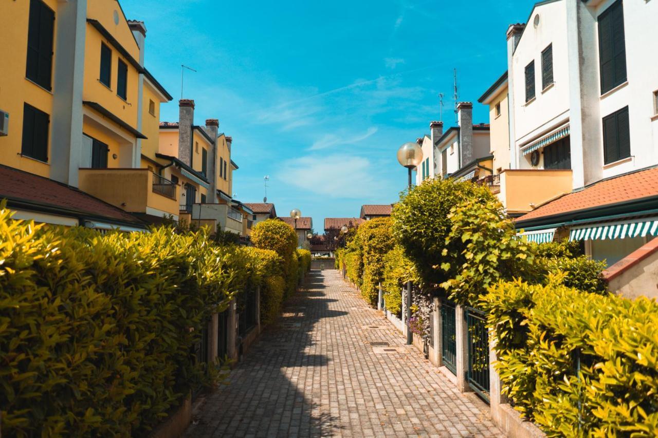 Villetta A Schiera Orchidea Eraclea Mare Exteriér fotografie
